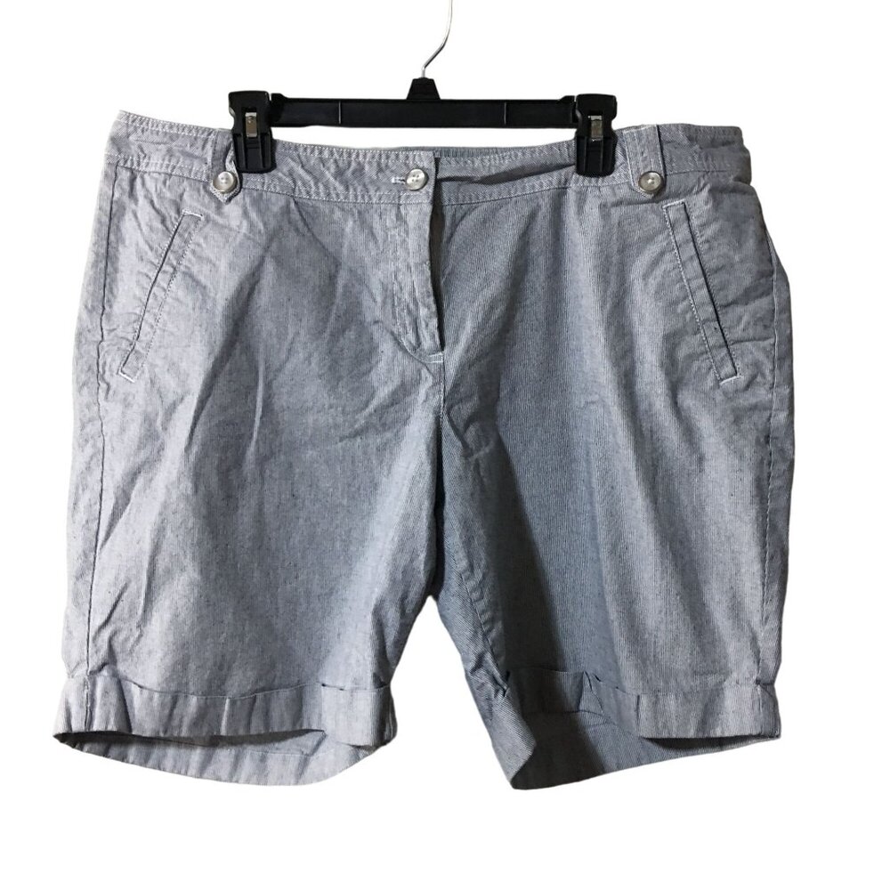 LIZ CLAIBORNE STRETCH BLUE STRIPED 4-POCKET SHORTS WOMENS SIZE 18